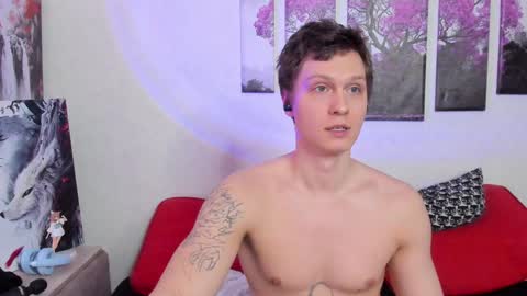 Alex WandHot online show from February 5, 2025, 4:59 am