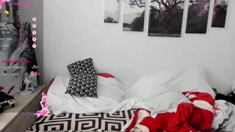 Alex WandHot online show from February 10, 2025, 6:09 am