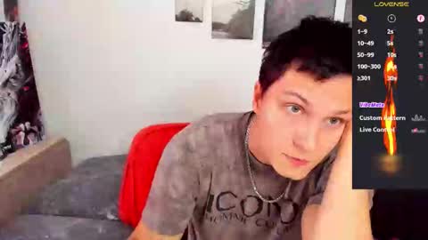 Alex WandHot online show from September 10, 2025, 11:43 am