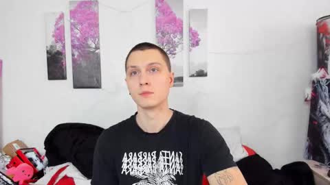 Alex WandHot online show from February 2, 2026, 7:18 am