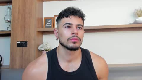 alex_wolf05 online show from February 19, 2026, 5:20 pm