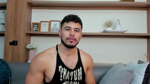 alex_wolf05 online show from February 26, 2026, 5:12 pm