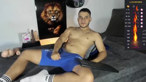 Alex Woll online show from February 2, 2025, 5:26 pm