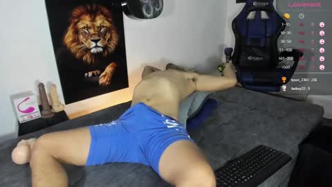 Alex Woll online show from March 12, 2025, 12:42 am