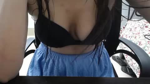 Snapshot of alexa_anna chatting on May 9, 2026, 4:56 pm alexa_anna online show from May 9, 2026, 4:56 pm