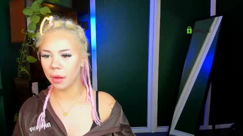 alexa bonni online show from April 24, 2026, 6:38 am