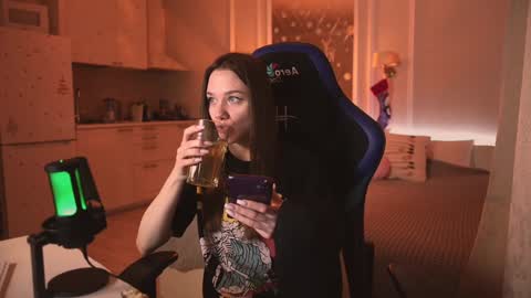 Little Duck homie online show from December 22, 2024, 10:58 pm