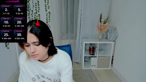 Snapshot of alexa_lexi chatting on June 19, 2026, 11:03 am alexa_lexi online show from June 19, 2026, 11:03 am