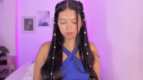 Alexa Millers online show from February 21, 2025, 4:07 am