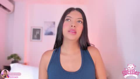 Alexa Millers online show from October 20, 2025, 3:51 am