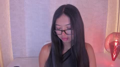 Alexa Millers online show from November 20, 2025, 6:57 am