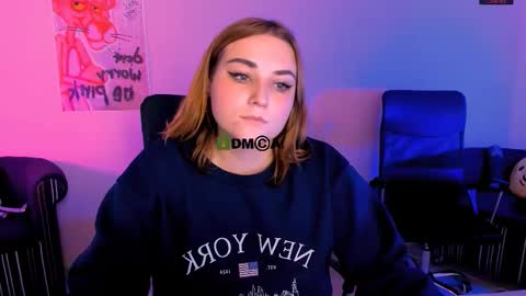 alexa_night_ online show from December 5, 2025, 10:02 am