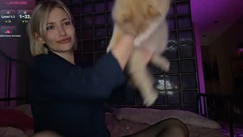 Snapshot of alexa_novak chatting on June 11, 2026, 2:53 am Alexa online show from June 11, 2026, 2:53 am
