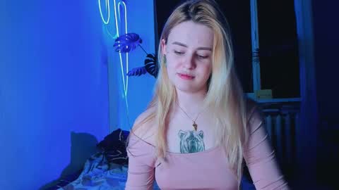 alexa_pirs online show from March 11, 2025, 6:08 pm