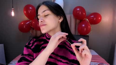 Alexa Thaylor online show from February 27, 2025, 2:43 pm