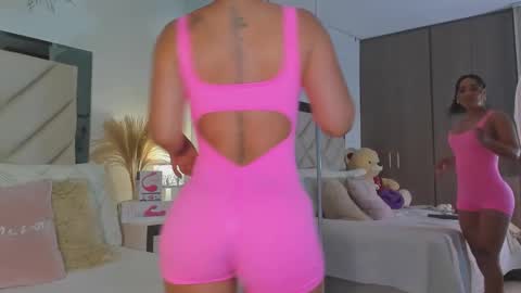 alexa_tobar online show from February 24, 2025, 12:20 am