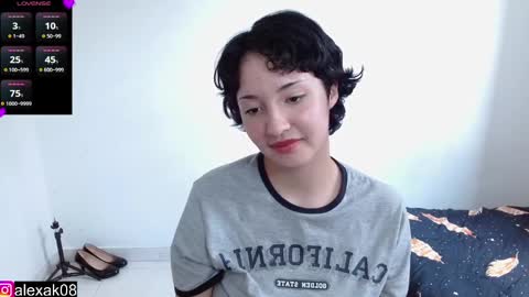 Alexandra 3 online show from December 23, 2024, 5:32 pm