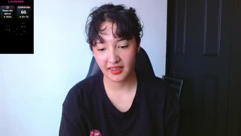 Alexandra 3 online show from May 28, 2026, 3:42 pm