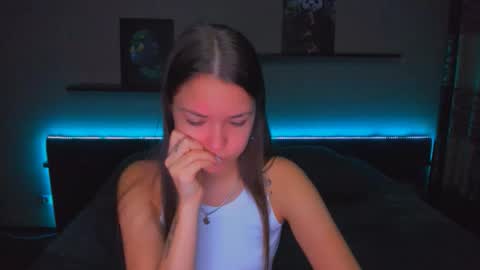 angel online show from November 10, 2025, 12:20 am