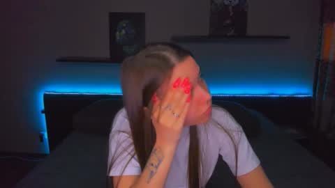 angel online show from March 26, 2026, 1:22 am