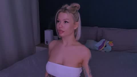 Alexa Mason online show from January 24, 2025, 4:37 am