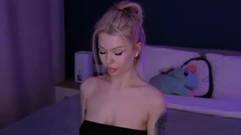 Alexa Mason online show from February 20, 2025, 3:41 pm