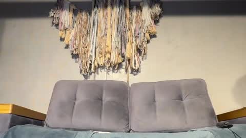 Alex  Dani online show from March 11, 2025, 4:32 am