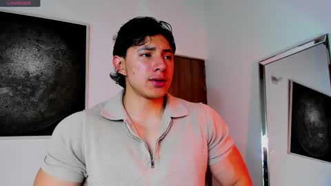 Snapshot of alexander_classy chatting on May 28, 2026, 11:57 pm Alex online show from May 28, 2026, 11:57 pm