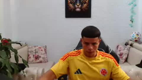 Snapshot of alexander_cr chatting on July 7, 2026, 9:08 pm Alexander online show from July 7, 2026, 9:08 pm