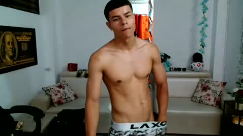 Snapshot of alexander_cr chatting on July 17, 2026, 11:20 pm Alexander online show from July 17, 2026, 11:20 pm