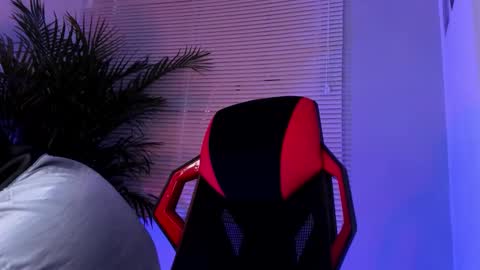 Alexander Diaz online show from September 15, 2025, 10:48 am