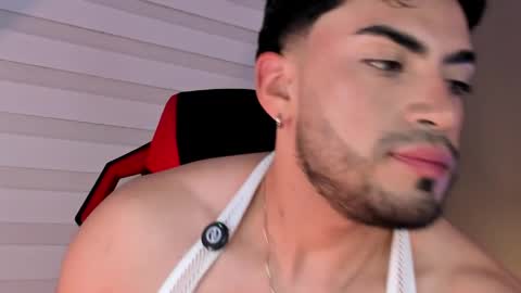 Alexander Diaz online show from April 7, 2026, 1:22 pm