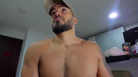 Onlyfansalexmartinezwb  Instagram alexwbmartinez  Twitter martinezcb937 online show from January 8, 2025, 2:25 am