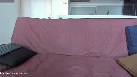 Onlyfansalexmartinezwb  Instagram alexwbmartinez  Twitter martinezcb937 online show from April 21, 2026, 10:34 pm