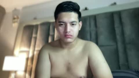 alexander grey online show from November 19, 2025, 8:25 am