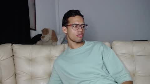 geo online show from October 17, 2025, 2:04 am