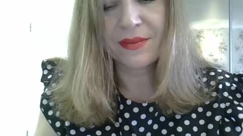 Alexandra Rosee online show from December 2, 2025, 6:41 am