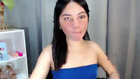 Andrea online show from April 19, 2026, 4:34 am