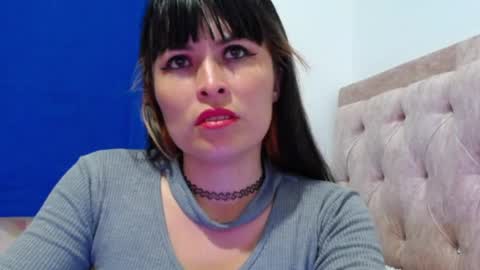 alexandrasaen online show from April 21, 2026, 10:34 pm