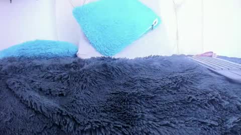 Alexa Smith  online show from January 13, 2025, 10:25 am