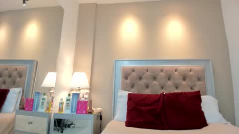 Alexa online show from November 22, 2025, 4:00 am