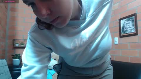 alexatai online show from September 13, 2025, 3:39 am