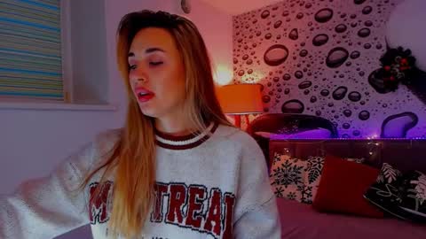 AlexaWilds online show from December 21, 2025, 6:20 am