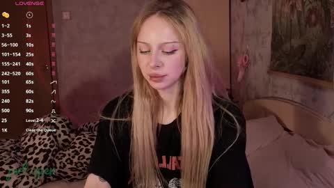 alexbellis online show from April 3, 2026, 2:09 am