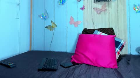 Alex online show from April 18, 2026, 2:37 am