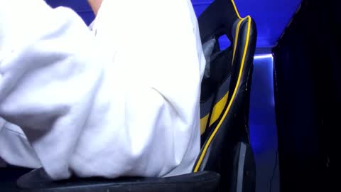 Snapshot of alexgiraldo__ chatting on September 22, 2025, 10:50 am alexgiraldo__ online show from September 22, 2025, 10:50 am