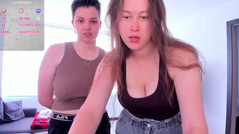 Alexia online show from April 24, 2026, 3:47 pm