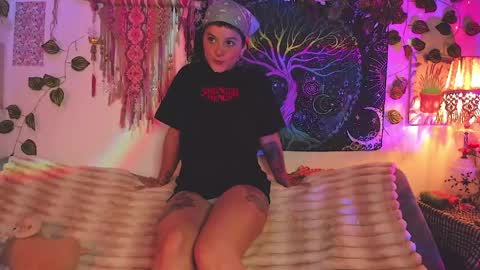 Alex online show from April 12, 2026, 11:54 pm