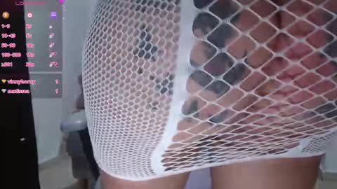 Snapshot of alexiakitty_ chatting on January 31, 2025, 1:45 pm Alexia online show from January 31, 2025, 1:45 pm