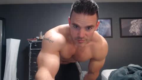 Snapshot of alexiarain chatting on November 22, 2025, 11:37 pm Alex online show from November 22, 2025, 11:37 pm